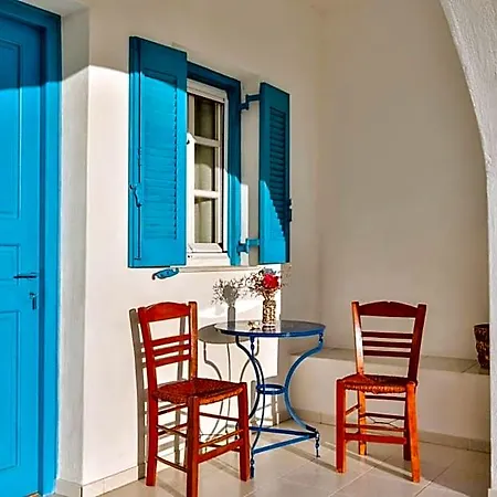 Remvi Aparthotel Parikia (Paros)