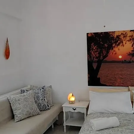 Remvi Aparthotel 3*